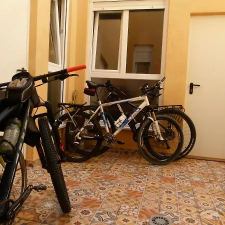Hostel Allegro *