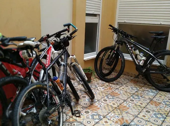 Allegro Hostel Santander